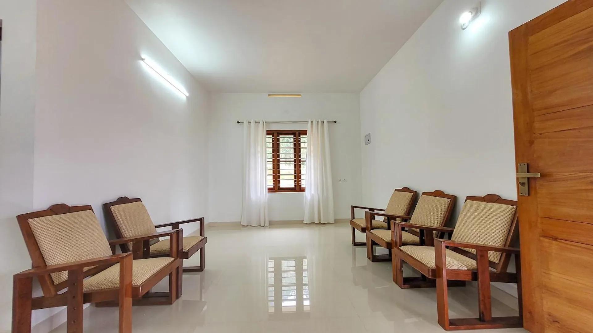 Kanthalloor Home Stay הודו